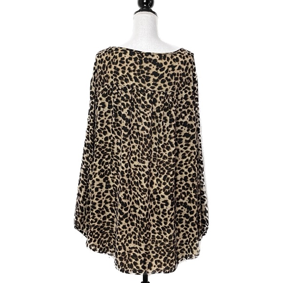 Torrid 4 Leopard Animal Print Georgette Keyhole Tunic Top Plus 4X Long Sleeve - Picture 7 of 9